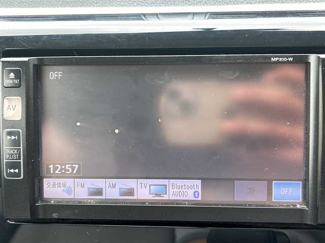 日産 デイズ J 沖縄県 2015(平27)年 4万km ホワイト 純正ナビ/（AM/FM/CD/DVD/BT) /ワンセグTV /バックカメラ /リモコンキー /純正フロアマット /ダブルエアバッグ /パワーウィンドウ /パワーステアリング