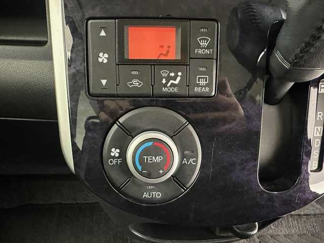 ダイハツ タント カスタム RS トップED SA Ⅲ 兵庫県 2016(平28)年 6.4万km ブラックマイカメタリック 社外SDナビ/フルセグ CD DVD BT MSV/バックカメラ/両側パワースライドドア/ハーフレザーシート/シートヒーター/衝突軽減ブレーキ/レーンキープアシスト/コーナーセンサー/ドライブレコーダー/ETC/LEDヘッドライト/オートライト/オートハイビーム/スマートキー/スペアキー