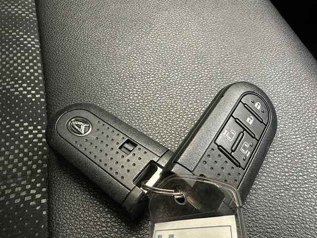 ダイハツ タント カスタム RS トップED SA Ⅲ 兵庫県 2016(平28)年 6.4万km ブラックマイカメタリック 社外SDナビ/フルセグ CD DVD BT MSV/バックカメラ/両側パワースライドドア/ハーフレザーシート/シートヒーター/衝突軽減ブレーキ/レーンキープアシスト/コーナーセンサー/ドライブレコーダー/ETC/LEDヘッドライト/オートライト/オートハイビーム/スマートキー/スペアキー