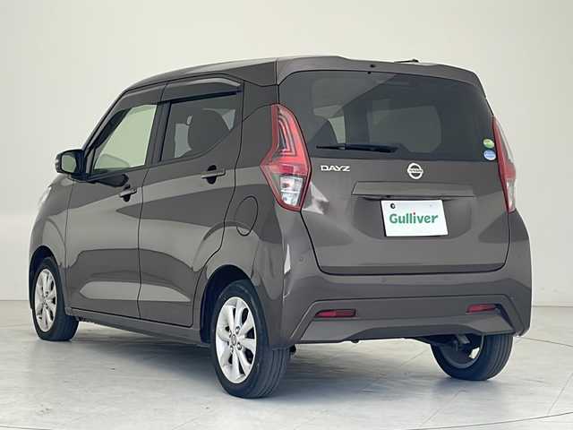 日産 デイズ X 沖縄県 2020(令2)年 4.6万km アッシュブラウンM 純正ナビ(MM316-D-W)　/(フルセグテレビ　ＣＤ　ＤＶＤ　Ｂｌｕｅｔｏｏｔｈ接続)　/ＵＳＢ端子　/ステアリングスイッチ　/スマートキー　/プッシュスタート　/電格ミラー　/オートライト/アイドリングストップ/純正フロアマット　/純正14インチアルミホイール