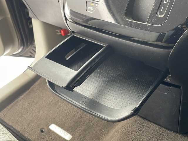 日産 デイズ X 沖縄県 2020(令2)年 4.6万km アッシュブラウンM 純正ナビ(MM316-D-W)　/(フルセグテレビ　ＣＤ　ＤＶＤ　Ｂｌｕｅｔｏｏｔｈ接続)　/ＵＳＢ端子　/ステアリングスイッチ　/スマートキー　/プッシュスタート　/電格ミラー　/オートライト/アイドリングストップ/純正フロアマット　/純正14インチアルミホイール