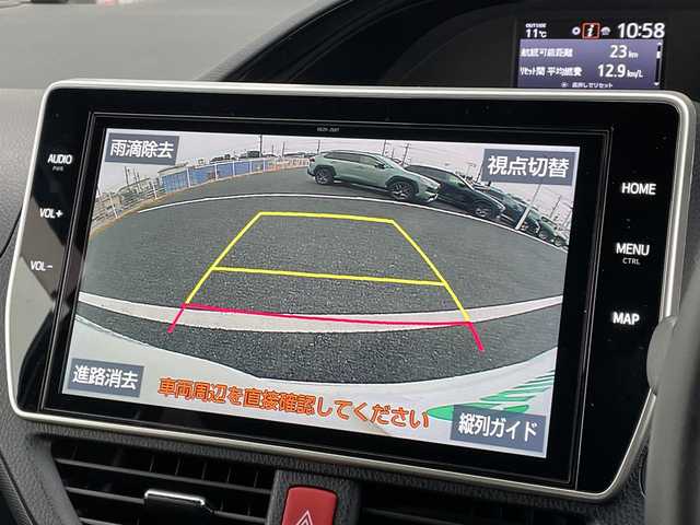 トヨタ ノア Si ダブルバイビーⅡ 千葉県 2020(令2)年 4.4万km ホワイトパールクリスタルシャイン 純正10インチナビ/(フルセグTV/BT/CD/DVD/FM/AM)/衝突被害軽減システム/車線逸脱警報/バックカメラ/クルーズコントロール/ハーフレザーシート/両側パワースライドドア/横滑り防止装置/ビルトインETC2.0/アイドリングストップ/LEDヘッドライト/フォグランプ/オートライト/ウィンカーミラー/電動格納ミラー/純正16インチAW/シートリフター/プッシュスタート/スマートキー/フロアマット/スペアキー/取扱説明書/保証書