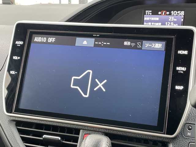 トヨタ ノア Si ダブルバイビーⅡ 千葉県 2020(令2)年 4.4万km ホワイトパールクリスタルシャイン 純正10インチナビ/(フルセグTV/BT/CD/DVD/FM/AM)/衝突被害軽減システム/車線逸脱警報/バックカメラ/クルーズコントロール/ハーフレザーシート/両側パワースライドドア/横滑り防止装置/ビルトインETC2.0/アイドリングストップ/LEDヘッドライト/フォグランプ/オートライト/ウィンカーミラー/電動格納ミラー/純正16インチAW/シートリフター/プッシュスタート/スマートキー/フロアマット/スペアキー/取扱説明書/保証書