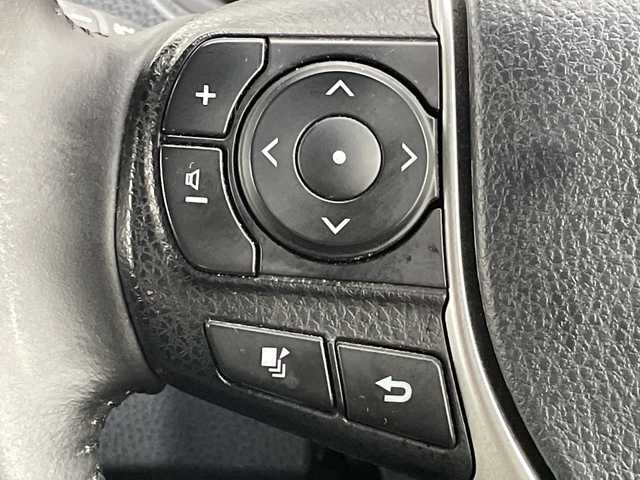 トヨタ ノア Si ダブルバイビーⅡ 千葉県 2020(令2)年 4.4万km ホワイトパールクリスタルシャイン 純正10インチナビ/(フルセグTV/BT/CD/DVD/FM/AM)/衝突被害軽減システム/車線逸脱警報/バックカメラ/クルーズコントロール/ハーフレザーシート/両側パワースライドドア/横滑り防止装置/ビルトインETC2.0/アイドリングストップ/LEDヘッドライト/フォグランプ/オートライト/ウィンカーミラー/電動格納ミラー/純正16インチAW/シートリフター/プッシュスタート/スマートキー/フロアマット/スペアキー/取扱説明書/保証書