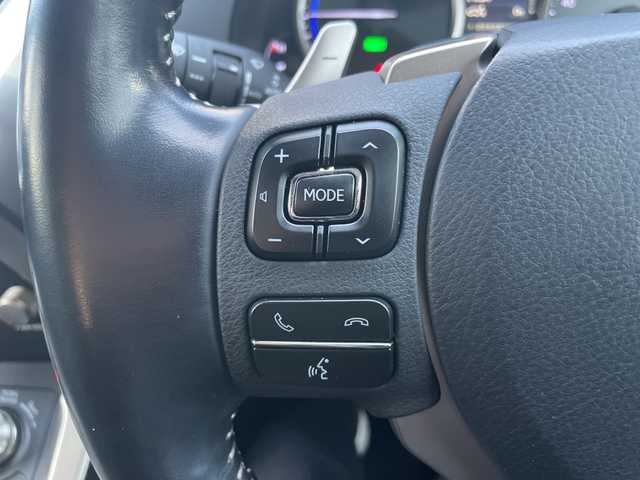 レクサス ＮＸ 300h バージョンL 青森県 2019(令1)年 5.5万km グラファイトブラックガラスフレーク ワンオーナー/セーフティシステムプラス/10.3インチワイドディスプレイナビ・フルセグTV/CD・DVD・Bluetooth・SD・USB/バック・サイドカメラ/黒本革シート/前席エアシート・パワーシート/前後席シートヒーター/後席電動格納シート/ステアリングヒーター/パワーバックドア/プリクラッシュセーフティ/レーダークルーズコントロール/レーントレーシングアシスト/アダプティブハイビーム/OPブラインドスポットモニター/純正ドライブレコーダー/ビルトインETC2.0/AC100V100W/パドルシフト/角型三眼LEDヘッドライト/LEDフォグランプ/OP純正18インチアルミ/スペアキー・カードキー/R2.R3.R4.R5.R6年ディーラー記録簿有/保証書・取説書