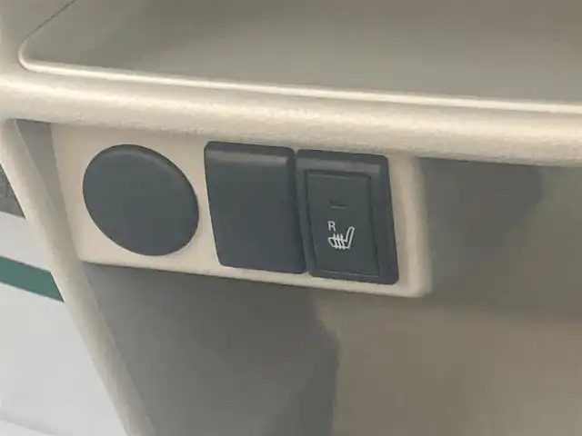 スズキ ラパン L 岡山県 2018(平30)年 4.7万km アーバンブラウンパールメタリック 純正SDナビ　CN-RZ743W/(CD/DVD/BT/TV)/バックカメラ/衝突被害軽減システム/横滑り防止装置/ETC/アイドリングストップ/電動格納ミラー/シートヒーター/プッシュスタート/スマートキー/フロアマット/ドアバイザー/スペアキー/取扱説明書/保証書