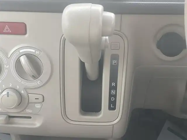 スズキ ラパン L 岡山県 2018(平30)年 4.7万km アーバンブラウンパールメタリック 純正SDナビ　CN-RZ743W/(CD/DVD/BT/TV)/バックカメラ/衝突被害軽減システム/横滑り防止装置/ETC/アイドリングストップ/電動格納ミラー/シートヒーター/プッシュスタート/スマートキー/フロアマット/ドアバイザー/スペアキー/取扱説明書/保証書