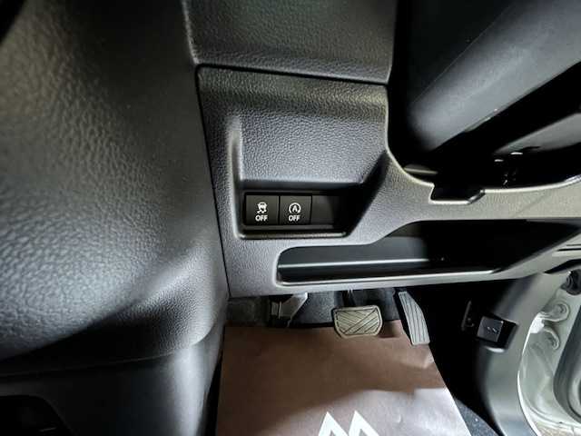 スズキ スペーシア ギア HYBRID XZ 道央・札幌 2024(令6)年 0.1万km未満 ベージュ 【2504034616】/4WD/衝突軽減ブレーキ/ナビ/フルセグＴＶ/Ｂｌｕｅｔｏｏｔｈ/全方位カメラ/両側電動スライドドア/純正14インチアルミホイール/コーナーセンサー/前席シートヒーター/ハンドルヒーター/レーダークルーズ/ＬＥＤヘッドライト/ＬＥＤフォグライト/ルーフレール