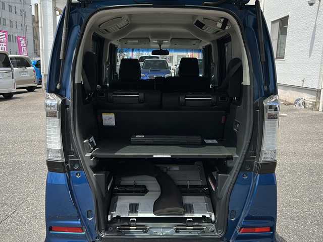 ホンダ Ｎ ＢＯＸ ＋ カスタム G 岐阜県 2013(平25)年 6.6万km プレミアムダイナミックブルーパール /Gathersナビ/（ワンセグTV/DVD/USB/iPod/AM/FM）//スーパーフレックススロープ//車椅子専用装備//バックカメラ//ETC//アイドリングストップ//盗難防止システム//ECONスイッチ//アンチブレーキロックシステム//トラクションコントロールシステム//横滑り抑制機能//ドアバイザー//プッシュスタート//アクセサリーソケット//両側スライドドア//記録簿//保証書//取り扱い説明書