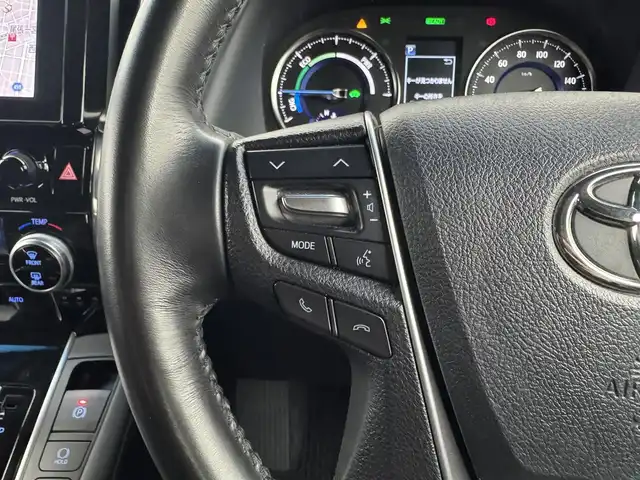 トヨタ アルファードハイブリット S タイプゴールド 愛知県 2020(令2)年 5.3万km ホワイトパールクリスタルシャイン トヨタセーフティセンス/・プリクラッシュセーフティ/・レーントレーシングアシスト/・パーキングサポートブレーキ/・パーキングソナー/・アダプティブハイビーム/レーダークルーズコントロール/パワーバックドア/純正ディスプレイオーディオ（ナビキット）/・フルセグTV/Bluetooth/USB/バックカメラ/ビルドインETC/前後ドライブレコーダー/寒冷地仕様/AC100V