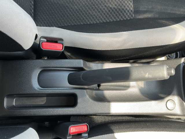 日産 ノート 香川県 2019(令1)年 7.7万km ガーネットレッド 純正ナビ／フルセグＴＶ／バックカメラ／ＥＴＣ／エマージェンシーブレーキ／ＥＴＣ／フロアマット/レーンアシスト