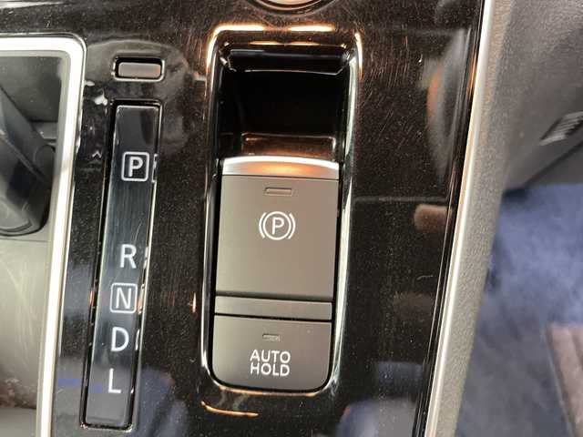 日産 セレナ オーテック セーフティパッケージ 道央・札幌 2021(令3)年 7.9万km カスピアンブルー ・４WD/エマージェンシブレーキ/・プロパイロット/・純正10インチナビ/・BD/DVD/CD/SD/Bluetooth/・フルセグ/バックカメラ /・アラウンドビューモニター/・両側パワースライドドア/・インテリジェントルームミラー/・ハーフレザーシート/・ドライブレコーダー/・ビルトインETC/・スマートキー/・ステアリングヒーター