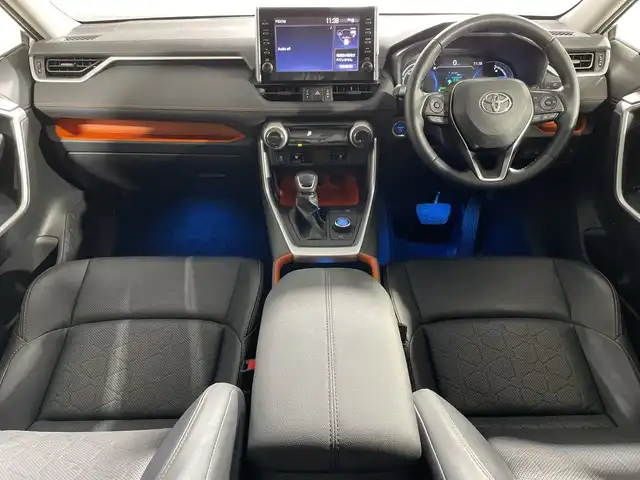 トヨタ ＲＡＶ４ ハイブリッド アドベンチャー 福島県 2022(令4)年 4.1万km アッシュグレーメタリック/アーバンカーキ ・純正10.5型ディスプレイオーディオ/＜AM/FM/CD/DVD/BT/Miracast＞/・バックカメラ/・デジタルインナーミラー/・ビルトインETC/・前後シートヒーター /・運転席パワーメモリーシート/・ハンズフリーPBD/・セーフティセンス/・TRAILモード/・ドライブセレクトモード/・前後ソナー/・電動パーキングブレーキ/ブレーキホールド/・先行車発進告知/・PKSB/・BSM/・後退時抑制/・オートライト/・プッシュスタート/・革巻きステアリング/・ステアリングメーター/・オレンジステッチ合皮シート/・パノラマルーフ/・ルーフレール/・LEDヘッドライト/LEDフォグ/・純正サイド/リアスポイラー/・純正１９インチアルミホイール