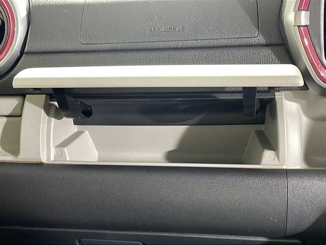 トヨタ パッソ 沖縄県 2016(平28)年 6.9万km ブラックマイカメタリック/パウダリーベージュメタリック 2トーン 県外仕入れ/禁煙車/純正7インチナビ/AM/FM/CD/DVD/フルセグTV/Bluetooth/バックカメラ/衝突被害軽減ブレーキ/ビルトイETC/プッシュスタート/純正14インチアルミホイール/コーナーセンサー後/ABS/横滑り防止装置/スペアキー有