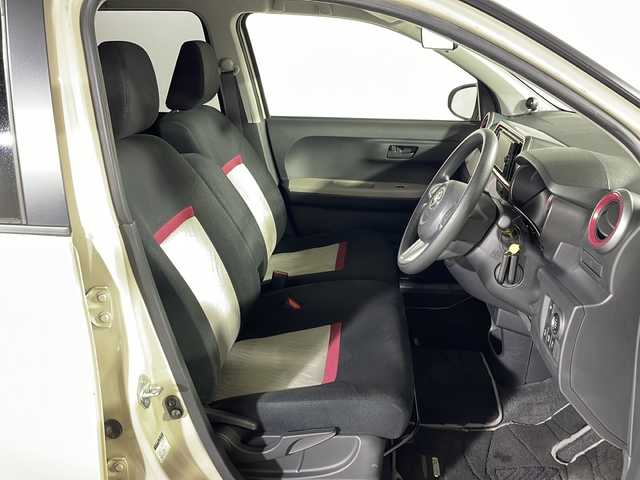 トヨタ パッソ 沖縄県 2016(平28)年 6.9万km ブラックマイカメタリック/パウダリーベージュメタリック 2トーン 県外仕入れ/禁煙車/純正7インチナビ/AM/FM/CD/DVD/フルセグTV/Bluetooth/バックカメラ/衝突被害軽減ブレーキ/ビルトイETC/プッシュスタート/純正14インチアルミホイール/コーナーセンサー後/ABS/横滑り防止装置/スペアキー有