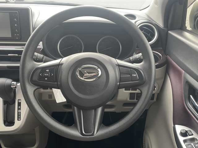 ダイハツ キャスト スタイル G VS SAⅢ 山口県 2022(令4)年 0.8万km シャイニングホワイトパール ワンオーナー車/純正メモリナビ/Bluetooth/フルセグTV/バックカメラ＆全周囲カメラ/スマートキー＆プッシュスタート/純正前方ドライブレコーダー/衝突軽減ブレーキ/横滑り防止装置/アイドリングストップ/オートマチックハイビーム/LEDヘッドライト/LEDフォグライト/オートライト/前席シートヒーター/ステアリングスイッチ/純正15インチAW/保証書・取説/スペアキー1個