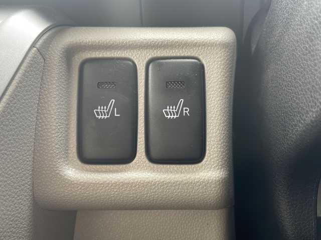 ダイハツ キャスト スタイル G VS SAⅢ 山口県 2022(令4)年 0.8万km シャイニングホワイトパール ワンオーナー車/純正メモリナビ/Bluetooth/フルセグTV/バックカメラ＆全周囲カメラ/スマートキー＆プッシュスタート/純正前方ドライブレコーダー/衝突軽減ブレーキ/横滑り防止装置/アイドリングストップ/オートマチックハイビーム/LEDヘッドライト/LEDフォグライト/オートライト/前席シートヒーター/ステアリングスイッチ/純正15インチAW/保証書・取説/スペアキー1個