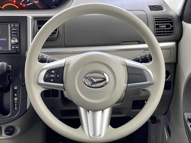 ダイハツ タント X ターボ SA 大阪府 2014(平26)年 5.1万km コットンアイボリー 純正SDナビ/【BT/フルセグ/AUX/DVD」/ETC/バックカメラ/両側パワースライドドア/アイドリングストップ/衝突被害軽減システム/横滑り防止装置/スタッドレスタイヤ積み込み/純正ミッキーマウスシートカバー/純正ミッキーマウスフロアマット/オートライト/サンシェード