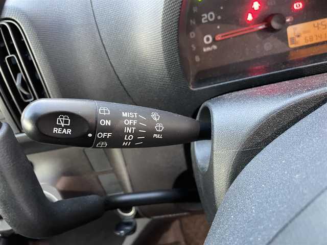 トヨタ パッソ X クツロギ 岡山県 2012(平24)年 6.9万km グレーメタリック 登録時走行距離68741km/ミュージックプレイヤー/ETC/社外１３インチアルミホイール/パワーステアリング/パワーウィンドウ/純正フロアマット/ハロゲンヘッドライト/ベンチシート/ドアバイザー