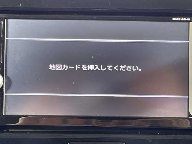 日産 デイズ ルークス ハイウェイスターターボ 神奈川県 2016(平28)年 0.7万km ホワイトパール 純正SDナビ【MM316D-W】/AM　FM　フルセグ　DVD　CD　USB　SD　MSV　AUX　Bluetooth/アラウンドビューモニター/両側パワースライドドア/エマージェンシーブレーキ/ETC/革巻ステアリング/ステアリングリモコン/専用シートカバー/リアドアサンシェード/助手席後シートバックテーブル/純正フロアマット/インテリジェントキー/リアスポイラー/キセノンヘッドライト/フォグランプ/純正15インチアルミ/VDC