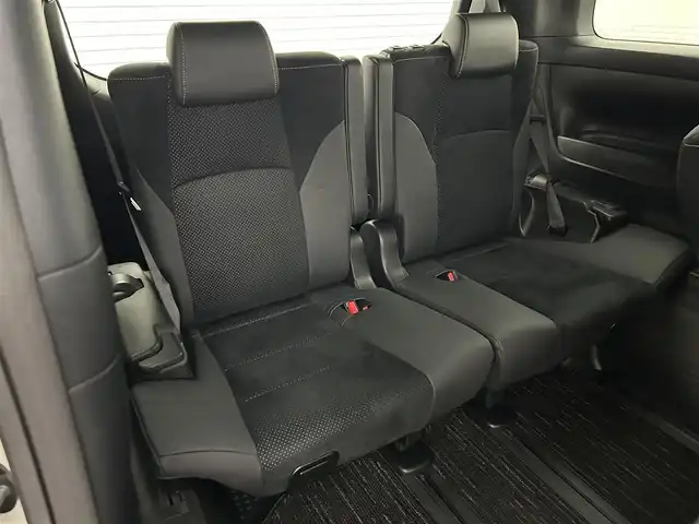 トヨタ アルファード S タイプゴールドⅢ 岡山県 2023(令5)年 1.5万km ホワイトパールクリスタルシャイン 純正9インチディスプレイオーディオ/・FM/AM/Bluetooth/フルセグ/CarPlay/バックカメラ/12.1インチフリップダウンモニター/両側パワースライドドア/アクセサリーコンセント/パワーバックドア/ビルトインETC/ドライブレコーダー/トヨタセーフティーセンス/・プリクラッシュセーフティ/・レーンディパーチャーアラート/・オートマチックハイビーム/・レーダークルーズコントロール/・コーナーセンサー/LEDヘッドライト/・フォグライト/オートブレーキホールド/純正17インチアルミ/純正フロアマット