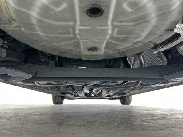 日産 ノート e－パワー X 三重県 2017(平29)年 3.5万km ダークメタルグレー /禁煙車//純正ナビ//アラウンドビューモニター//インテリジェントルームミラー//オートAC//ステアリングスイッチ//エマージェンシーブレーキ//衝突軽減ブレーキ//レーンキープアシスト//レーダークルーズコントロール//ETC//前後コーナーセンサー//スマートキー//プッシュスタート