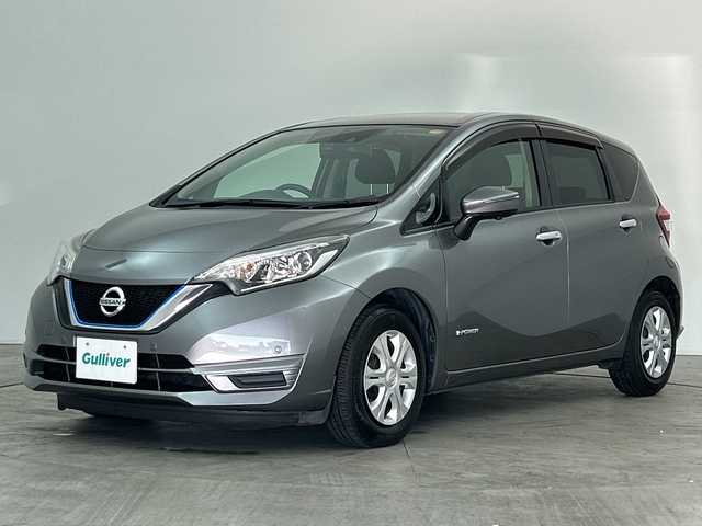 日産 ノート e－パワー X 三重県 2017(平29)年 3.5万km ダークメタルグレー /禁煙車//純正ナビ//アラウンドビューモニター//インテリジェントルームミラー//オートAC//ステアリングスイッチ//エマージェンシーブレーキ//衝突軽減ブレーキ//レーンキープアシスト//レーダークルーズコントロール//ETC//前後コーナーセンサー//スマートキー//プッシュスタート