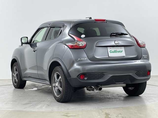 日産 ジューク 16GT FOUR 道央・札幌 2014(平26)年 5.7万km ダークメタルグレー ・切り替え４WD/・ターボ/・純正ナビ/・AM/FM/SD/CD/・フルセグTV/・バックカメラ/・MTモード付AT/・HIDオートライト/・スマートキー/・プッシュスタート/・ライトレベライザー/・横滑り防止装置/・盗難防止装置/・社外アルミホイール/・電動格納ミラー