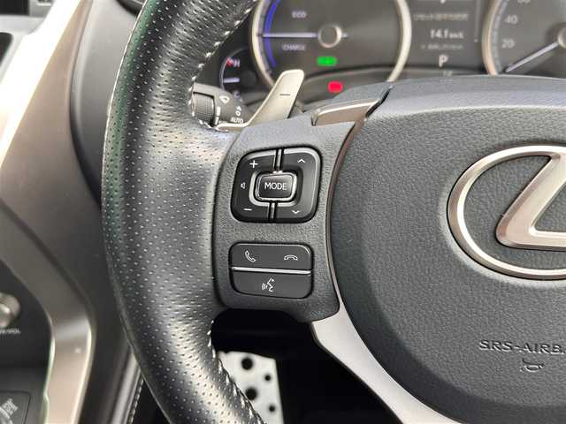 レクサス ＮＸ 300h Fスポーツ 宮城県 2019(令1)年 5.9万km ヒートブルーコントラストレイヤリング LEDヘッドランプセット/・角型LEDヘッドランプ/・ヘッドランプクリーナー/・アダプティブハイビームシステム/パノラミックビューモニターセット/・パノラミックビューモニター/・パーキングサポートブレーキ（静止物）/ブラインドスポットモニターセット/・ブラインドスポットモニター/・リアクロストラフィックアラート/＝＝＝/セーフティシステムプラス/・プリクラッシュセーフティ/・レーントレーシングアシスト/・オートマチックハイビーム/・レーダークルーズコントロール/・ロードサインアシスト/・先行車発進告知機能/ハンズフリーパワーバックドア/純正ナビ/・CD/DVD/・Bluetooth/・フルセグTV/ビルトインETC2.0/ドライブレコーダー/AC100V/100W/ヘッドアップディスプレイ/本革シート/シートヒーター／ベンチレーション/パワーシート（運転席メモリー機能付）/革巻きステアリング/電動パーキングブレーキ/ブレーキホールド/スマートキー＆プッシュスタート/スペアキー1本、カードキー1枚/電動格納ミラー/純正18インチAW/フロアマット