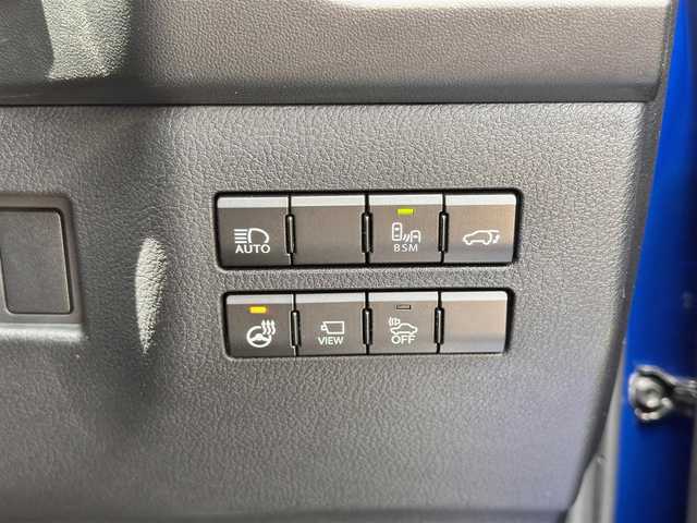 レクサス ＮＸ 300h Fスポーツ 宮城県 2019(令1)年 5.9万km ヒートブルーコントラストレイヤリング LEDヘッドランプセット/・角型LEDヘッドランプ/・ヘッドランプクリーナー/・アダプティブハイビームシステム/パノラミックビューモニターセット/・パノラミックビューモニター/・パーキングサポートブレーキ（静止物）/ブラインドスポットモニターセット/・ブラインドスポットモニター/・リアクロストラフィックアラート/＝＝＝/セーフティシステムプラス/・プリクラッシュセーフティ/・レーントレーシングアシスト/・オートマチックハイビーム/・レーダークルーズコントロール/・ロードサインアシスト/・先行車発進告知機能/ハンズフリーパワーバックドア/純正ナビ/・CD/DVD/・Bluetooth/・フルセグTV/ビルトインETC2.0/ドライブレコーダー/AC100V/100W/ヘッドアップディスプレイ/本革シート/シートヒーター／ベンチレーション/パワーシート（運転席メモリー機能付）/革巻きステアリング/電動パーキングブレーキ/ブレーキホールド/スマートキー＆プッシュスタート/スペアキー1本、カードキー1枚/電動格納ミラー/純正18インチAW/フロアマット