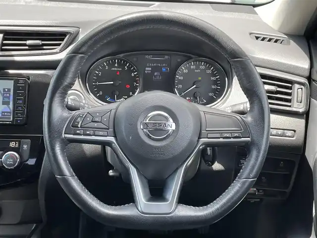 日産 エクストレイル ハイブリッド 20X 香川県 2019(令1)年 6.2万km ダイヤモンドブラック 登録時走行距離：61140km/ケンウッドナビ/　CD DVD BT フルセグTV/バックカメラ/エマージェンシーブレーキ/レーンキープアシスト/クリアランスソナー/パワーバックドア/横滑り防止装置/LEDヘッドライト/オートライト/フォグランプ/電動格納ウィンカーミラー/ドアバイザー/ヒーテッドドアミラー/カプロンシート/革巻きステアリング/ステアリングスイッチ/プッシュスタート/スマートキー