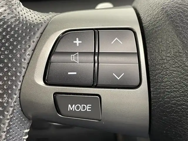トヨタ ヴォクシー ZS 煌Z 千葉県 2013(平25)年 9.2万km ホワイトパールクリスタルシャイン 禁煙車/純正ナビ（NSZT-W62G）/CD/DVD/SD/Bluetooth/フルセグTV/バックカメラ/両側電動スライドドア/ビルトインETC/パドルシフト/ステアリングスイッチ/ハーフレザーシート/プッシュスタート/スマートキー/スペアキー/純正フロアマット/取扱説明書