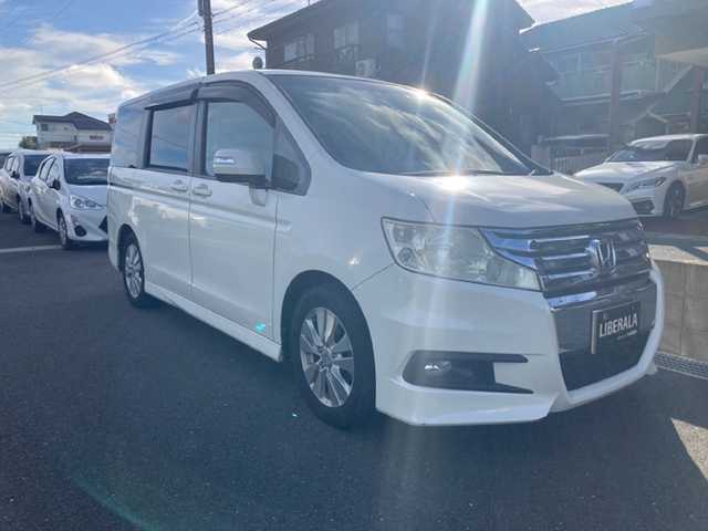 ホンダ ステップワゴン スパーダ Z 愛知県 2010(平22)年 15.3万km プレミアムホワイトパール 純正HDDナビ/バックカメラ/TV/DVD/パドルシフト/両側パワースライドドア/HIDヘッドライト/オートライト/スマートキー/ETC/純正16インチAW/保証書/取説/スペアキー