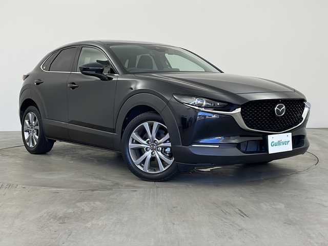 マツダ ＣＸ－３０ 20S プロアクティブツーリングセレ 兵庫県 2021(令3)年 2.5万km ジェットブラックマイカ ・純正8.8インチSDナビ/　Bluetoothオーディオ/　CD/DVD再生/　USB接続/　フルセグテレビ/・アラウンドビューモニター/・ETC/・衝突被害軽減システム/・レーダークルーズコントロール/・レーンキープアシスト/・ドライバーモニタリングシステム/・安全運転支援システム（i-ACTIVSENSE）/・前側方接近車両検知/・後側方接近車両検知/・ブラインドスポットモニター/・前方ドライブレコーダー/・電動リアゲート/・社外フロアマット/・シートヒーター（運転席・助手席）/・メモリーパワーシート（運転席）/・アイドリングストップ/・革巻きステアリング/・ステアリングリモコン/・ステアリングヒーター/・パドルシフト/・電動パーキングブレーキ/・オートブレーキホールド/・純正18インチアルミホイール/・ABS/・横滑り防止機能/・前後コーナーセンサー/・盗難防止装置/・オートライト/・オートマチックハイビーム/・LEDヘッドライト/・W＋サイドエアバック/・オートエアコン/・スマートキー