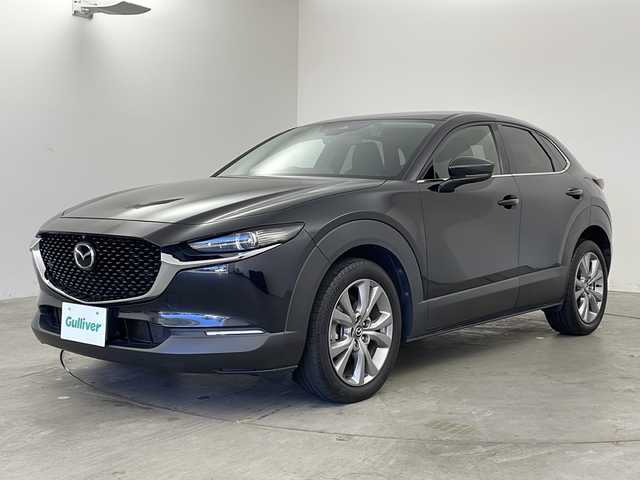 マツダ ＣＸ－３０ 20S プロアクティブツーリングセレ 兵庫県 2021(令3)年 2.5万km ジェットブラックマイカ ・純正8.8インチSDナビ/　Bluetoothオーディオ/　CD/DVD再生/　USB接続/　フルセグテレビ/・アラウンドビューモニター/・ETC/・衝突被害軽減システム/・レーダークルーズコントロール/・レーンキープアシスト/・ドライバーモニタリングシステム/・安全運転支援システム（i-ACTIVSENSE）/・前側方接近車両検知/・後側方接近車両検知/・ブラインドスポットモニター/・前方ドライブレコーダー/・電動リアゲート/・社外フロアマット/・シートヒーター（運転席・助手席）/・メモリーパワーシート（運転席）/・アイドリングストップ/・革巻きステアリング/・ステアリングリモコン/・ステアリングヒーター/・パドルシフト/・電動パーキングブレーキ/・オートブレーキホールド/・純正18インチアルミホイール/・ABS/・横滑り防止機能/・前後コーナーセンサー/・盗難防止装置/・オートライト/・オートマチックハイビーム/・LEDヘッドライト/・W＋サイドエアバック/・オートエアコン/・スマートキー
