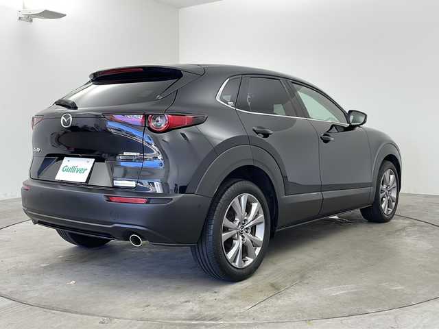 マツダ ＣＸ－３０ 20S プロアクティブツーリングセレ 兵庫県 2021(令3)年 2.5万km ジェットブラックマイカ ・純正8.8インチSDナビ/　Bluetoothオーディオ/　CD/DVD再生/　USB接続/　フルセグテレビ/・アラウンドビューモニター/・ETC/・衝突被害軽減システム/・レーダークルーズコントロール/・レーンキープアシスト/・ドライバーモニタリングシステム/・安全運転支援システム（i-ACTIVSENSE）/・前側方接近車両検知/・後側方接近車両検知/・ブラインドスポットモニター/・前方ドライブレコーダー/・電動リアゲート/・社外フロアマット/・シートヒーター（運転席・助手席）/・メモリーパワーシート（運転席）/・アイドリングストップ/・革巻きステアリング/・ステアリングリモコン/・ステアリングヒーター/・パドルシフト/・電動パーキングブレーキ/・オートブレーキホールド/・純正18インチアルミホイール/・ABS/・横滑り防止機能/・前後コーナーセンサー/・盗難防止装置/・オートライト/・オートマチックハイビーム/・LEDヘッドライト/・W＋サイドエアバック/・オートエアコン/・スマートキー