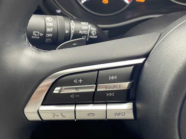 マツダ ＣＸ－３０ 20S プロアクティブツーリングセレ 兵庫県 2021(令3)年 2.5万km ジェットブラックマイカ ・純正8.8インチSDナビ/　Bluetoothオーディオ/　CD/DVD再生/　USB接続/　フルセグテレビ/・アラウンドビューモニター/・ETC/・衝突被害軽減システム/・レーダークルーズコントロール/・レーンキープアシスト/・ドライバーモニタリングシステム/・安全運転支援システム（i-ACTIVSENSE）/・前側方接近車両検知/・後側方接近車両検知/・ブラインドスポットモニター/・前方ドライブレコーダー/・電動リアゲート/・社外フロアマット/・シートヒーター（運転席・助手席）/・メモリーパワーシート（運転席）/・アイドリングストップ/・革巻きステアリング/・ステアリングリモコン/・ステアリングヒーター/・パドルシフト/・電動パーキングブレーキ/・オートブレーキホールド/・純正18インチアルミホイール/・ABS/・横滑り防止機能/・前後コーナーセンサー/・盗難防止装置/・オートライト/・オートマチックハイビーム/・LEDヘッドライト/・W＋サイドエアバック/・オートエアコン/・スマートキー