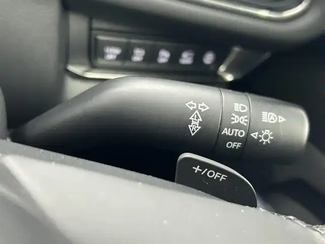 マツダ ＣＸ－３０ 20S プロアクティブツーリングセレ 熊本県 2021(令3)年 2.5万km ジェットブラックマイカ ・禁煙車/・純正8.8インチSDナビ/　Bluetoothオーディオ/　CD/DVD再生/　USB接続/　フルセグテレビ/・アラウンドビューモニター/・ETC/・衝突被害軽減システム/・レーダークルーズコントロール/・レーンキープアシスト/・ドライバーモニタリングシステム/・安全運転支援システム（i-ACTIVSENSE）/・前側方接近車両検知/・後側方接近車両検知/・ブラインドスポットモニター/・前方ドライブレコーダー/・電動リアゲート/・社外フロアマット/・シートヒーター（運転席・助手席）/・メモリーパワーシート（運転席）/・アイドリングストップ/・革巻きステアリング/・ステアリングリモコン/・ステアリングヒーター/・パドルシフト/・電動パーキングブレーキ/・オートブレーキホールド/・純正18インチアルミホイール/・ABS/・横滑り防止機能/・前後コーナーセンサー/・盗難防止装置/・オートライト/・オートマチックハイビーム/・LEDヘッドライト/・W＋サイドエアバック/・オートエアコン/・スマートキー