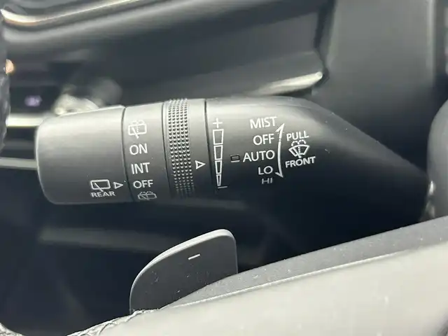 マツダ ＣＸ－３０ 20S プロアクティブツーリングセレ 熊本県 2021(令3)年 2.5万km ジェットブラックマイカ ・禁煙車/・純正8.8インチSDナビ/　Bluetoothオーディオ/　CD/DVD再生/　USB接続/　フルセグテレビ/・アラウンドビューモニター/・ETC/・衝突被害軽減システム/・レーダークルーズコントロール/・レーンキープアシスト/・ドライバーモニタリングシステム/・安全運転支援システム（i-ACTIVSENSE）/・前側方接近車両検知/・後側方接近車両検知/・ブラインドスポットモニター/・前方ドライブレコーダー/・電動リアゲート/・社外フロアマット/・シートヒーター（運転席・助手席）/・メモリーパワーシート（運転席）/・アイドリングストップ/・革巻きステアリング/・ステアリングリモコン/・ステアリングヒーター/・パドルシフト/・電動パーキングブレーキ/・オートブレーキホールド/・純正18インチアルミホイール/・ABS/・横滑り防止機能/・前後コーナーセンサー/・盗難防止装置/・オートライト/・オートマチックハイビーム/・LEDヘッドライト/・W＋サイドエアバック/・オートエアコン/・スマートキー