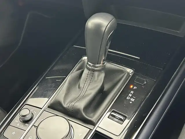 マツダ ＣＸ－３０ 20S プロアクティブツーリングセレ 熊本県 2021(令3)年 2.5万km ジェットブラックマイカ ・禁煙車/・純正8.8インチSDナビ/　Bluetoothオーディオ/　CD/DVD再生/　USB接続/　フルセグテレビ/・アラウンドビューモニター/・ETC/・衝突被害軽減システム/・レーダークルーズコントロール/・レーンキープアシスト/・ドライバーモニタリングシステム/・安全運転支援システム（i-ACTIVSENSE）/・前側方接近車両検知/・後側方接近車両検知/・ブラインドスポットモニター/・前方ドライブレコーダー/・電動リアゲート/・社外フロアマット/・シートヒーター（運転席・助手席）/・メモリーパワーシート（運転席）/・アイドリングストップ/・革巻きステアリング/・ステアリングリモコン/・ステアリングヒーター/・パドルシフト/・電動パーキングブレーキ/・オートブレーキホールド/・純正18インチアルミホイール/・ABS/・横滑り防止機能/・前後コーナーセンサー/・盗難防止装置/・オートライト/・オートマチックハイビーム/・LEDヘッドライト/・W＋サイドエアバック/・オートエアコン/・スマートキー