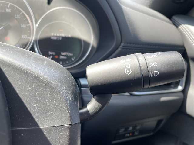 マツダ ＣＸ－８ XD プロアクティブ 福岡県 2018(平30)年 5.5万km スノーフレイクホワイトパールマイカ W+Sエアバッグ/衝突被害軽減システム/レーンキープアシスト/横滑り防止装置/オートライト・オートハイビーム/コーナーセンサー(前後)/D席パワーシート/3列シート/ベンチシート/フルフラットシート/全方位社外カメラ/USB入力/ETC/アイドリングストップ/スマートキー/クルーズコントロール/シェード/サンバイザー/純正アルミホイル/純正フロアマット