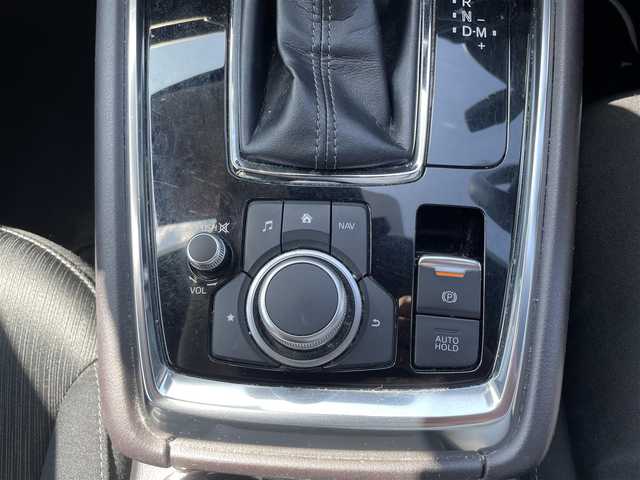 マツダ ＣＸ－８ XD プロアクティブ 福岡県 2018(平30)年 5.5万km スノーフレイクホワイトパールマイカ W+Sエアバッグ/衝突被害軽減システム/レーンキープアシスト/横滑り防止装置/オートライト・オートハイビーム/コーナーセンサー(前後)/D席パワーシート/3列シート/ベンチシート/フルフラットシート/全方位社外カメラ/USB入力/ETC/アイドリングストップ/スマートキー/クルーズコントロール/シェード/サンバイザー/純正アルミホイル/純正フロアマット