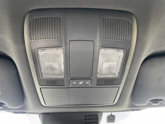 マツダ ＣＸ－８ XD プロアクティブ 福岡県 2018(平30)年 5.5万km スノーフレイクホワイトパールマイカ W+Sエアバッグ/衝突被害軽減システム/レーンキープアシスト/横滑り防止装置/オートライト・オートハイビーム/コーナーセンサー(前後)/D席パワーシート/3列シート/ベンチシート/フルフラットシート/全方位社外カメラ/USB入力/ETC/アイドリングストップ/スマートキー/クルーズコントロール/シェード/サンバイザー/純正アルミホイル/純正フロアマット