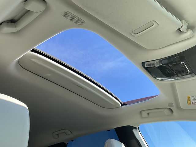 レクサス ＲＸ 450h+ バージョンL 岩手県 2024(令6)年 6.3万km ゴールドⅡ サンルーフ　デジタルミラー　アドバンストパーク　純正１４型ナビ　フルセグ　Ｂｌｕｅｔｏｏｔｈ　ＵＳＢ　ＨＤＭＩ　全周囲Ｃ　　純正２１ＡＷ　革シート　シートヒーター　エアシート　ステアヒーター　ETC