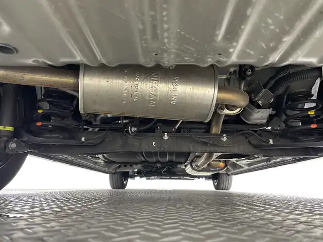 日産 セレナ ハイウェイスター V 神奈川県 2020(令2)年 3.9万km ダイヤモンドブラック 純正10型SDナビゲーション/AM FM Bluetooth フルセグ SD USB CD DVD/アラウンドビューモニター/両側ハンズフリーパワースライドドア/ブラインドスポットモニター/全方位運転支援システム/インテリジェントエマージェンシーブレーキ/後側方車両検知警報/後退時車両検知警報/標識検知機能/踏み間違い衝突防止アシスト/車線逸脱防止支援システム/車線逸脱警報/後側方衝突防止支援システム/アイドリングストップ/クルーズコントロール/革巻きステアリング/ステアリングリモコン/前方ドライブレコーダー/ETC/カプロンシート/純正フロアマット/LEDヘッドライト/オートライト/オートマチックハイビーム/フォグランプ/電動格納ミラー/ウィンカーミラー/純正16インチアルミホイール/ドアバイザー/インテリジェントキー