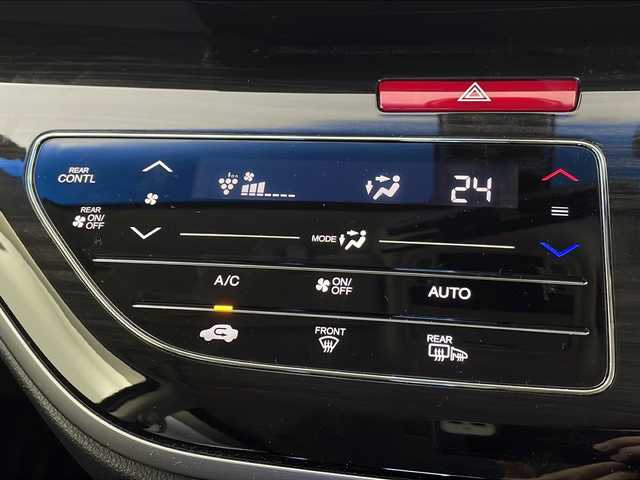 ホンダ オデッセイ アブソルート ホンダセンシング 栃木県 2017(平29)年 4.7万km クリスタルブラックパール 純正ＳＤナビ　/・CD/DVD/BT/フルセグTV/全方位カメラ　/純正フリップダウンモニター　/両側パワースライドドア　/レーダークルーズコントロール　/ＥＴＣ２．０　/純正前方ドライブレコーダー　/オートライト　/ＬＥＤライト/ステアリングスイッチ/パドルシフト