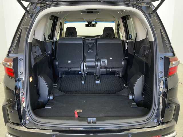 ホンダ オデッセイ アブソルート ホンダセンシング 栃木県 2017(平29)年 4.7万km クリスタルブラックパール 純正ＳＤナビ　/・CD/DVD/BT/フルセグTV/全方位カメラ　/純正フリップダウンモニター　/両側パワースライドドア　/レーダークルーズコントロール　/ＥＴＣ２．０　/純正前方ドライブレコーダー　/オートライト　/ＬＥＤライト/ステアリングスイッチ/パドルシフト