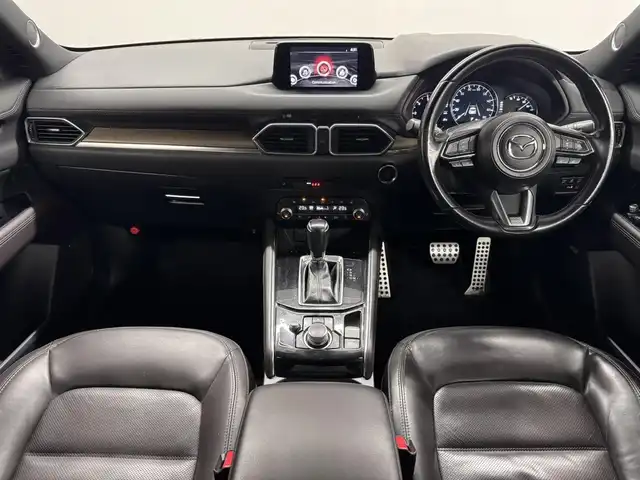 マツダ ＣＸ－５ XD エクスクルーシブモード 三重県 2020(令2)年 6.4万km ソウルレッドクリスタルM ディーゼルターボ/FF/MTモード付フロア6AT/純正 8インチナビ/（FM/AM/aha/Stitcher/Bluetooth/USB/CD*/AUX/DVD*/TV*）*…OP/360°ビュー・モニター/BOSEサウンドシステム/純正フルエアロ（フロント、サイド、リアアンダースカート）/ETC/安全/●車間認知支援システム/●スマートブレーキサポート/●スマートシティブレーキサポート/●車線逸脱警報/●レーンキープアシストシステム/●レーダークルーズコントロール/●BSMシステム（RCTA機能付）/●交通標識認識システム/●ドライバーアテンションアラート/パーキングセンサーシステム/装備/・ナッパレザーシート（ディープレッド）/・パワーシート（D10way/N6way）/・シートヒーター（D/N/2nd左右）/・ステアリングヒーター/・シートベンチレーション（D/N）/・パワーテールゲート/・アクティブドライビングディスプレイ（HUD）/・左右独立オートエアコン/・オートライト/・LEDヘッドランプ/・レインセンサーワイパー/・電子パーキングブレーキ＆オートホールド/・ステアリングスイッチ/・プッシュスタート/・純正19inAW/・スマートキーx1/・保/取/ナビ取/など