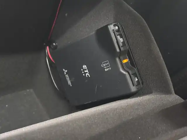 マツダ ＣＸ－５ XD エクスクルーシブモード 三重県 2020(令2)年 6.4万km ソウルレッドクリスタルM ディーゼルターボ/FF/MTモード付フロア6AT/純正 8インチナビ/（FM/AM/aha/Stitcher/Bluetooth/USB/CD*/AUX/DVD*/TV*）*…OP/360°ビュー・モニター/BOSEサウンドシステム/純正フルエアロ（フロント、サイド、リアアンダースカート）/ETC/安全/●車間認知支援システム/●スマートブレーキサポート/●スマートシティブレーキサポート/●車線逸脱警報/●レーンキープアシストシステム/●レーダークルーズコントロール/●BSMシステム（RCTA機能付）/●交通標識認識システム/●ドライバーアテンションアラート/パーキングセンサーシステム/装備/・ナッパレザーシート（ディープレッド）/・パワーシート（D10way/N6way）/・シートヒーター（D/N/2nd左右）/・ステアリングヒーター/・シートベンチレーション（D/N）/・パワーテールゲート/・アクティブドライビングディスプレイ（HUD）/・左右独立オートエアコン/・オートライト/・LEDヘッドランプ/・レインセンサーワイパー/・電子パーキングブレーキ＆オートホールド/・ステアリングスイッチ/・プッシュスタート/・純正19inAW/・スマートキーx1/・保/取/ナビ取/など