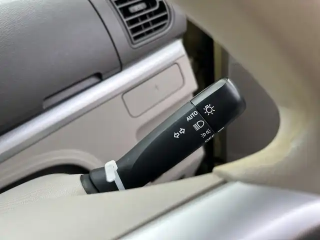 ダイハツ タント G SA 千葉県 2014(平26)年 8.3万km コットンアイボリー ナビＮＳＺＰ－Ｗ６４Ｄ　バックカメラ　ＴＶ　ＣＤ　ＤＶＤ　Ｂｔ　ＵＳＢ　ＥＴＣ　両側電動スライドドア /ドラレコ　アイドリングストップ　衝突軽減防止機能　純正１４インチＡＷ　コットンアイボリーカラー
